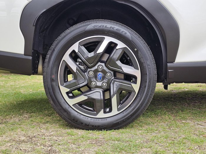 2025 Subaru Forester Hybrid S6 MY26 AWD Crystal White