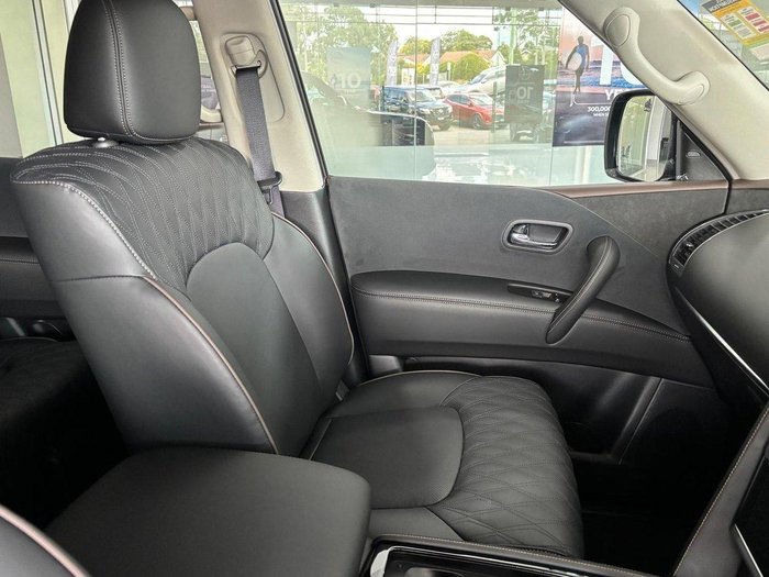 2026 Nissan Patrol Warrior Y62 MY26 4X4 Dual Range Black Obsidian