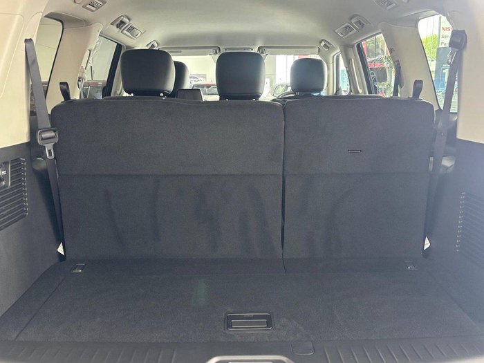 2026 Nissan Patrol Warrior Y62 MY26 4X4 Dual Range Black Obsidian