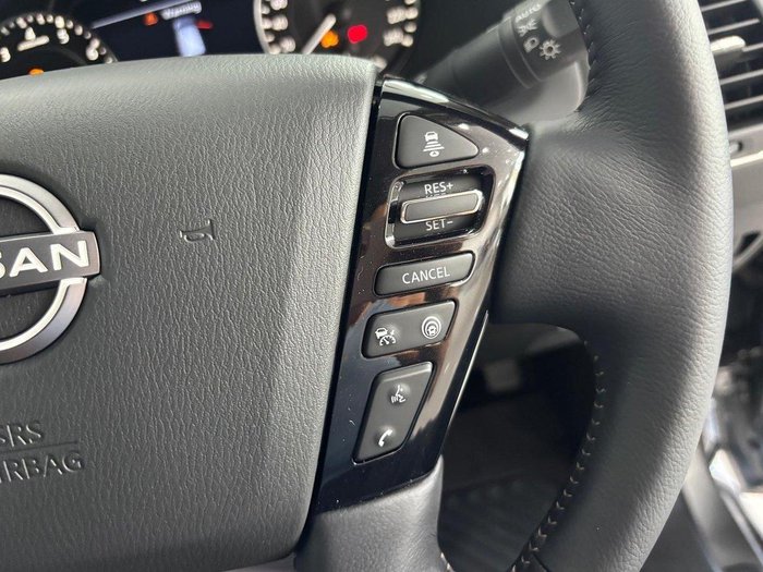 2026 Nissan Patrol Warrior Y62 MY26 4X4 Dual Range Black Obsidian