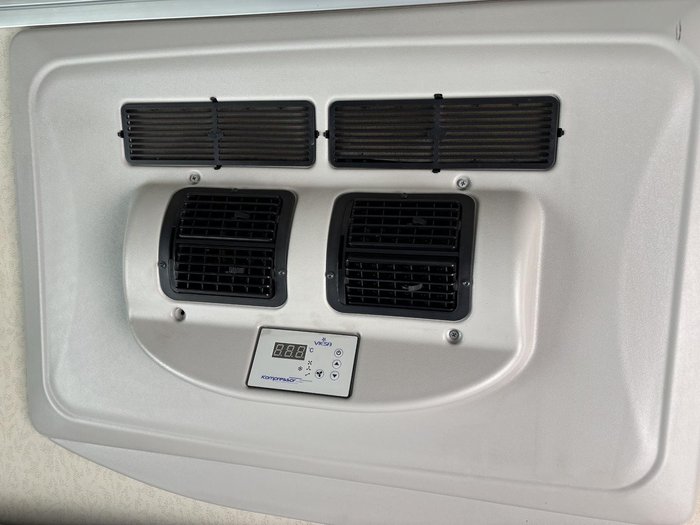 2021 Mercedes-Benz Actros 2658 White