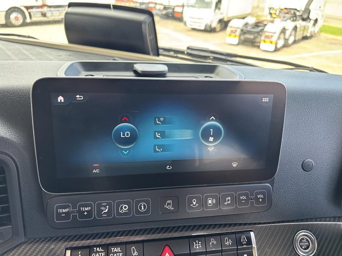 2021 Mercedes-Benz Actros 2658 White