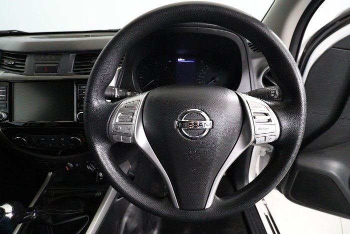 2019 Nissan Navara SL