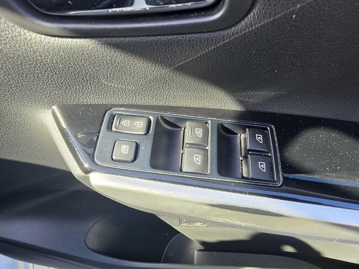 2022 Mitsubishi Pajero Sport GLX