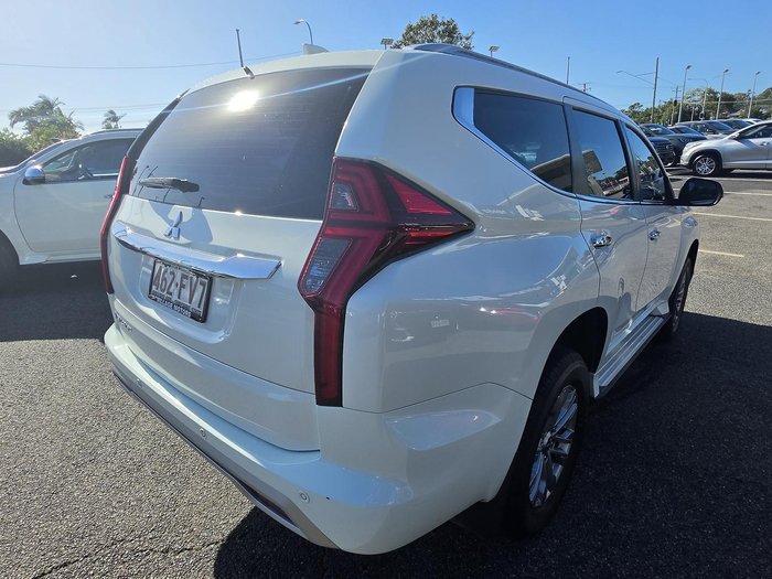 2022 Mitsubishi Pajero Sport GLX