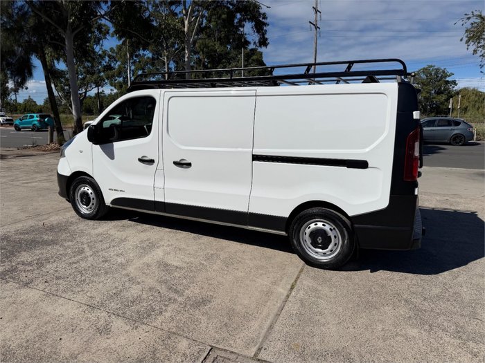 2018 RENAULT TRAFIC FORMULA EDITION SWB X82 MY18 White