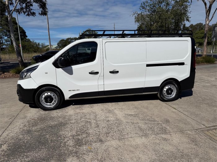 2018 RENAULT TRAFIC FORMULA EDITION SWB X82 MY18 White