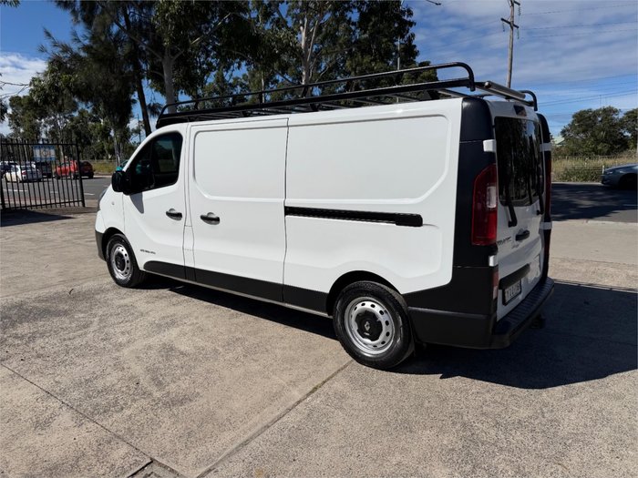 2018 RENAULT TRAFIC FORMULA EDITION SWB X82 MY18 White