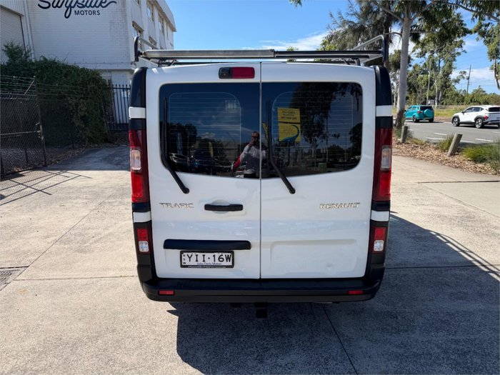 2018 RENAULT TRAFIC FORMULA EDITION SWB X82 MY18 White