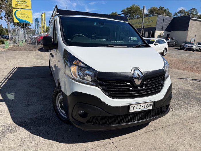 2018 RENAULT TRAFIC FORMULA EDITION SWB X82 MY18 White