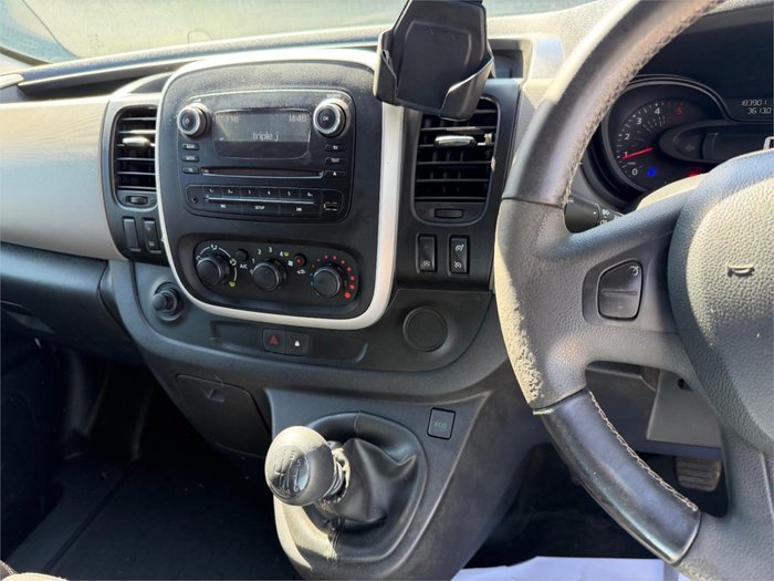 2018 RENAULT TRAFIC FORMULA EDITION SWB X82 MY18 White