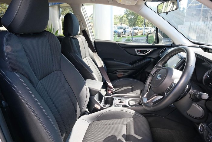 2025 Subaru Forester 2.5i