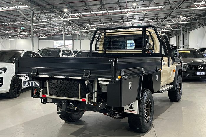 2024 Toyota Landcruiser GXL