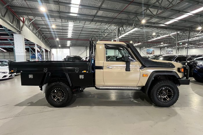 2024 Toyota Landcruiser GXL