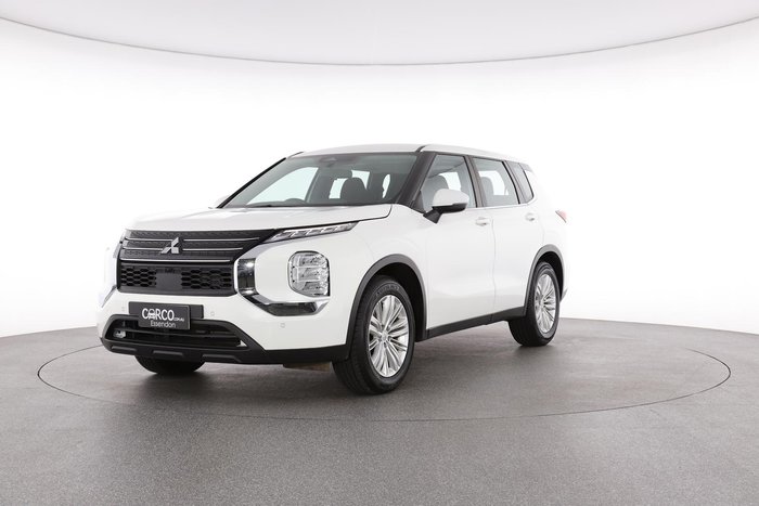 2022 Mitsubishi Outlander ES