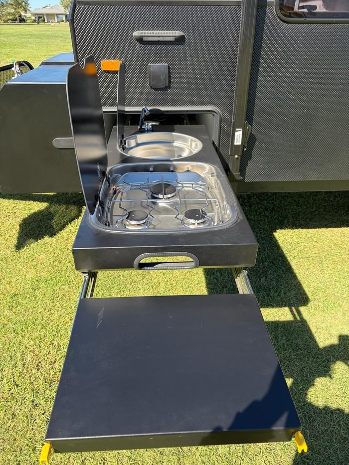 2026 Coach RV HM SERIES 20ft **Was 109,990 now $99,990**