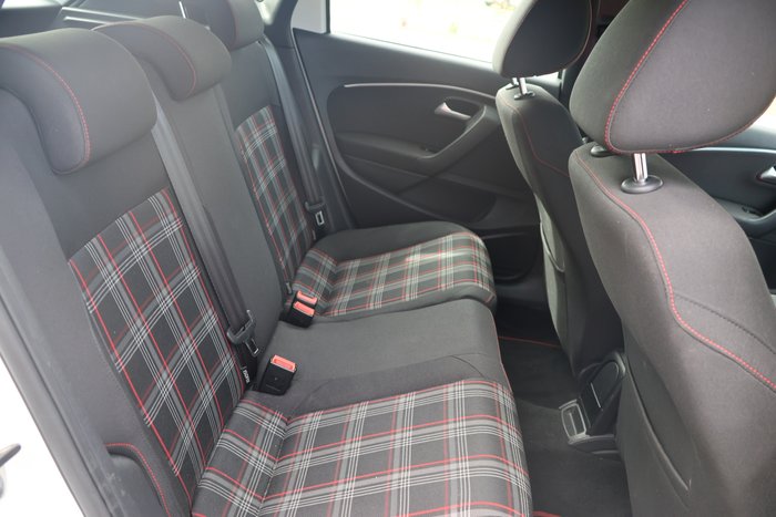 2016 Volkswagen Polo GTI