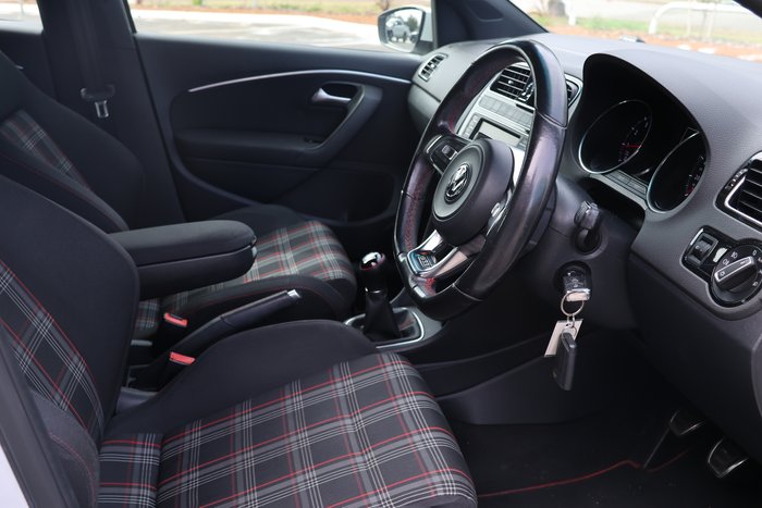 2016 Volkswagen Polo GTI