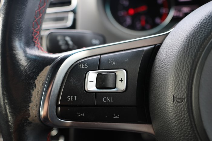 2016 Volkswagen Polo GTI