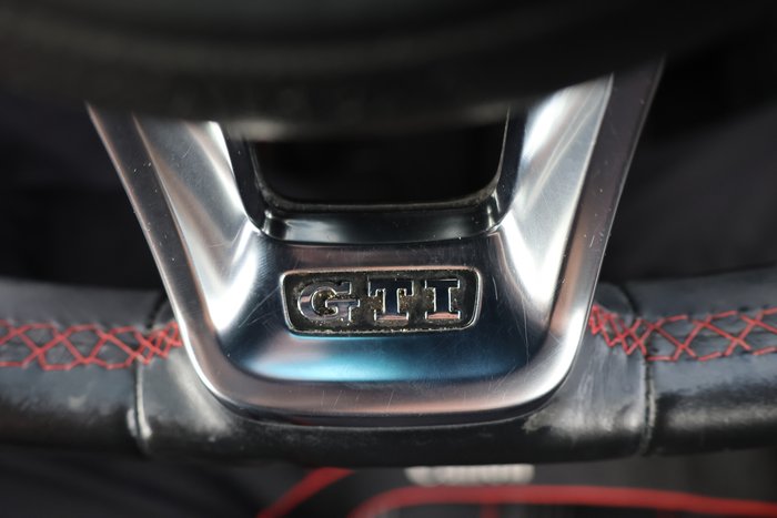 2016 Volkswagen Polo GTI