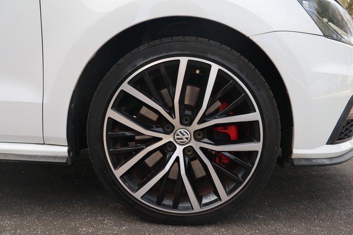 2016 Volkswagen Polo GTI