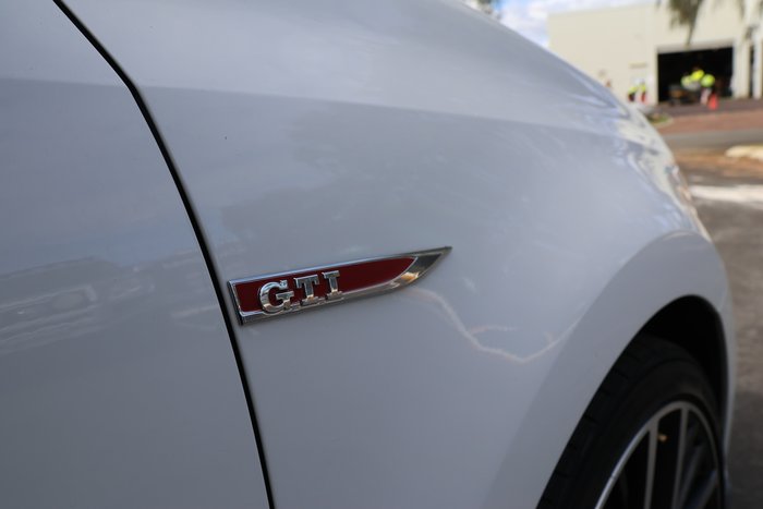 2016 Volkswagen Polo GTI