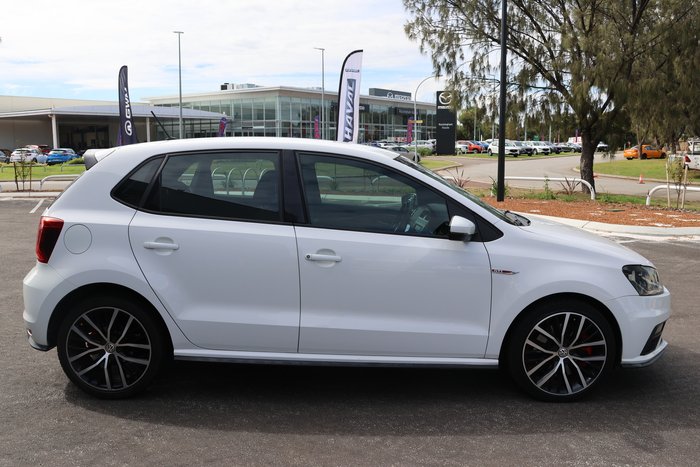 2016 Volkswagen Polo GTI