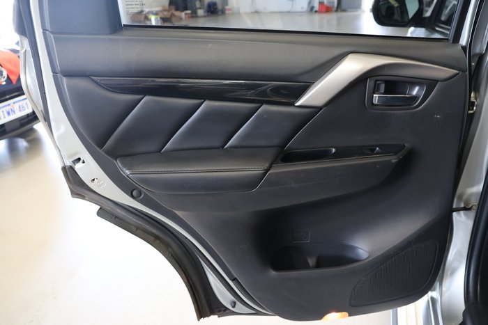 2017 Mitsubishi Pajero Sport Exceed