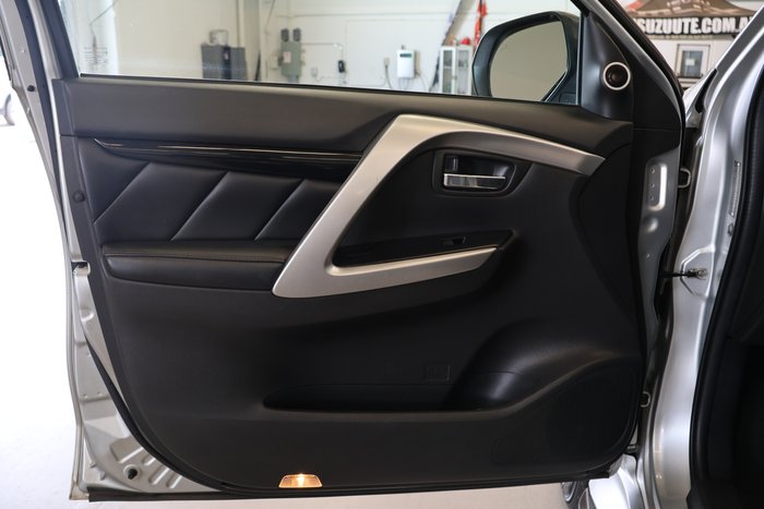 2017 Mitsubishi Pajero Sport Exceed