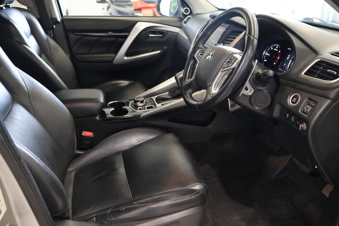 2017 Mitsubishi Pajero Sport Exceed