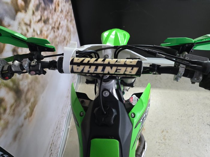 2018 Kawasaki KX450F GREEN