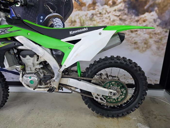 2018 Kawasaki KX450F GREEN