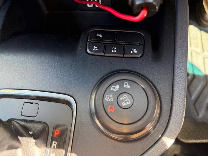 2017 Ford Everest Trend