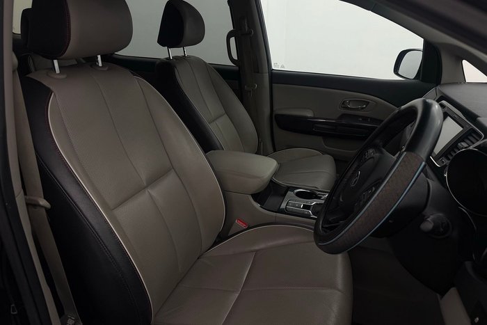 2019 Kia Carnival SLi