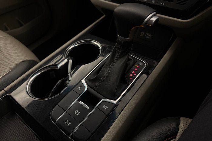 2019 Kia Carnival SLi