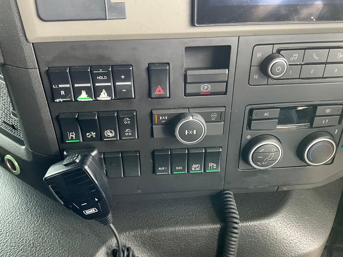 2022 Volvo Fm Series WHITE