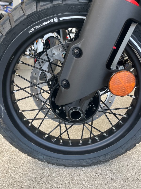 2025 HUSQVARNA SVARTPILEN 401 VELOCITY GREY