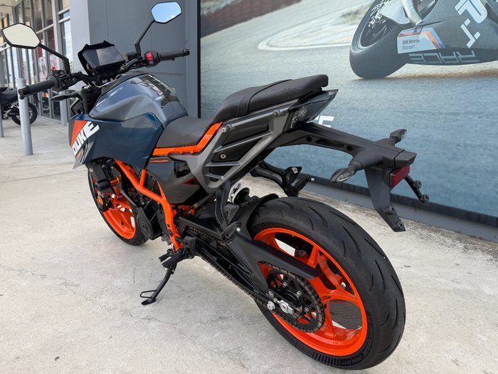 2024 Ktm 390 DUKE Blue