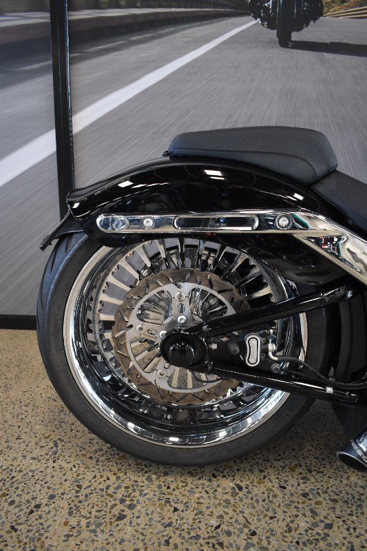 2025 HARLEY-DAVIDSON FXBR BREAKOUT (117)