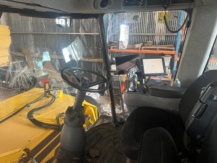 2020 NEW HOLLAND Speedrower 240 Yellow