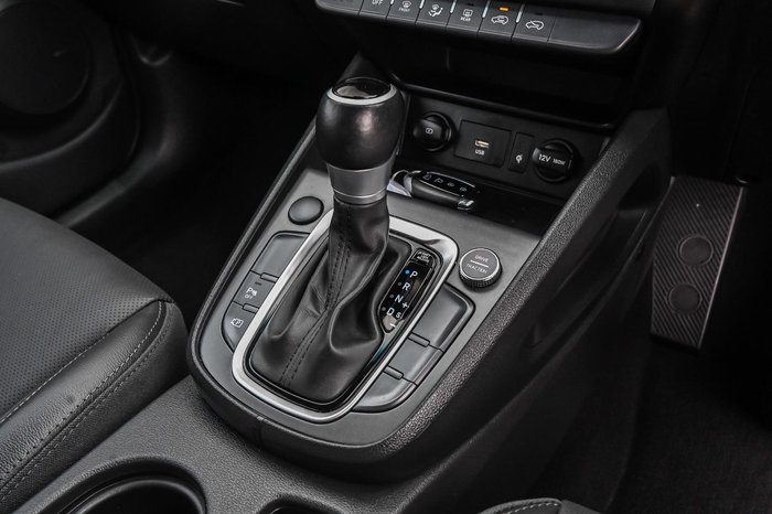 2023 Hyundai Kona Elite