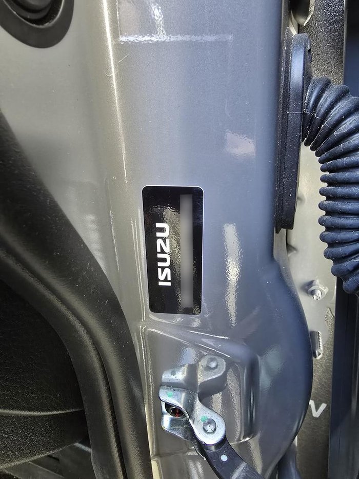 2025 Isuzu D-MAX LS-U