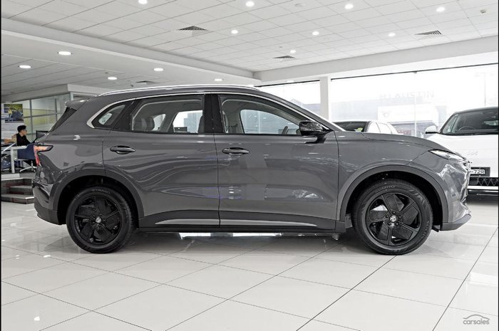 2025 MG MGS5 EV