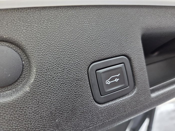 2018 Holden Equinox LTZ