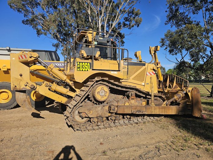 2010 CAT D8t Yellow