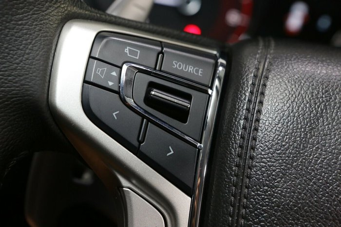 2023 Mitsubishi Pajero Sport GLS