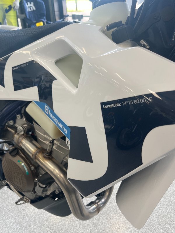 2026 HUSQVARNA FE250 WHITE