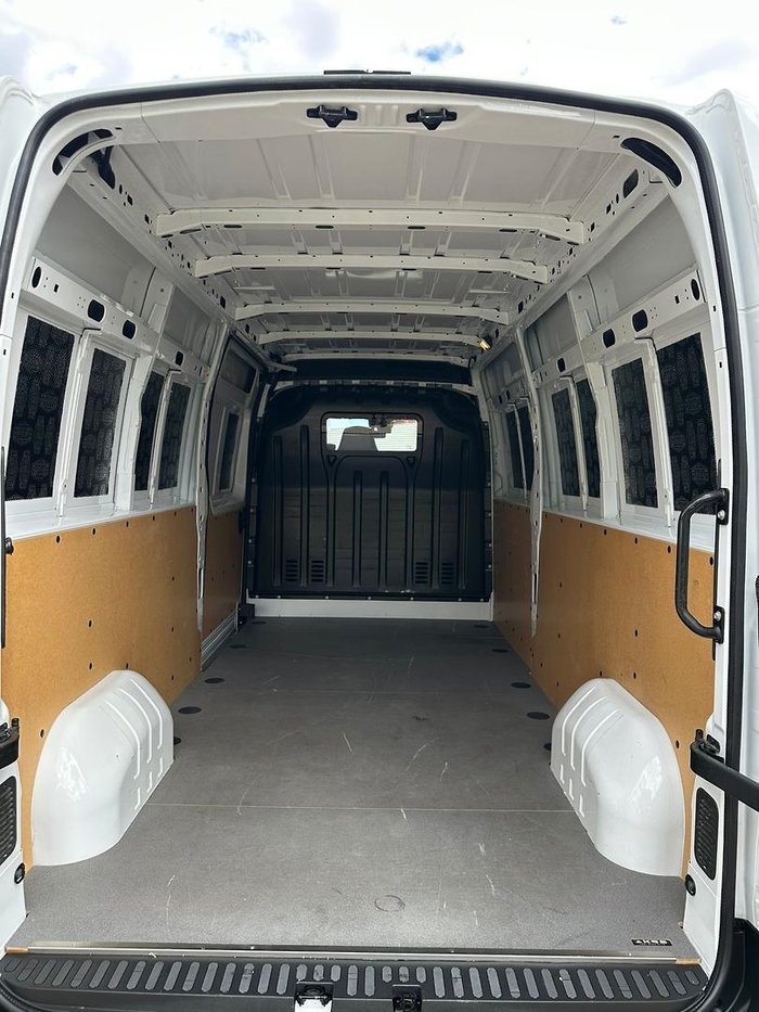 2024 Renault Master Pro 110kW