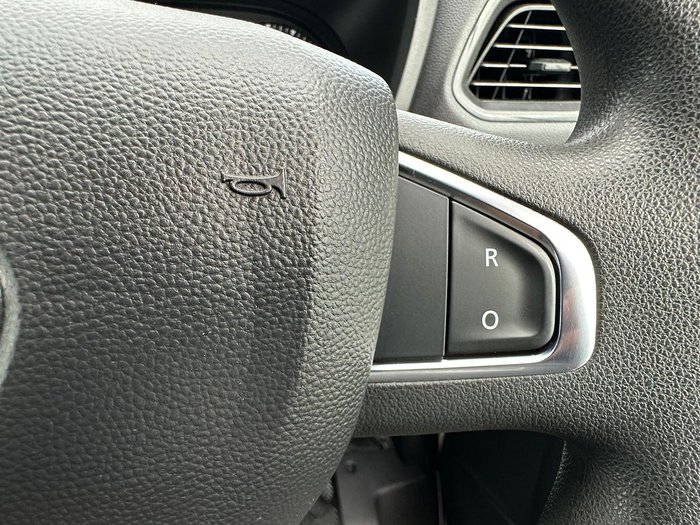 2024 Renault Master Pro 110kW