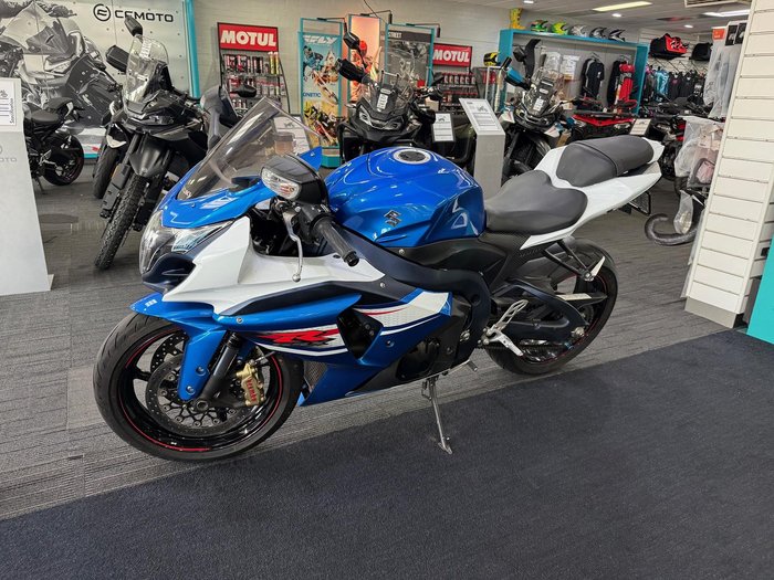 2013 Suzuki GSX-R1000 GSX-R Blue